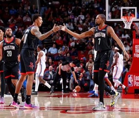 英雄联盟世界赛-几年过去了一点都没进步！火箭锋线新星的情况真是令人非常担心？